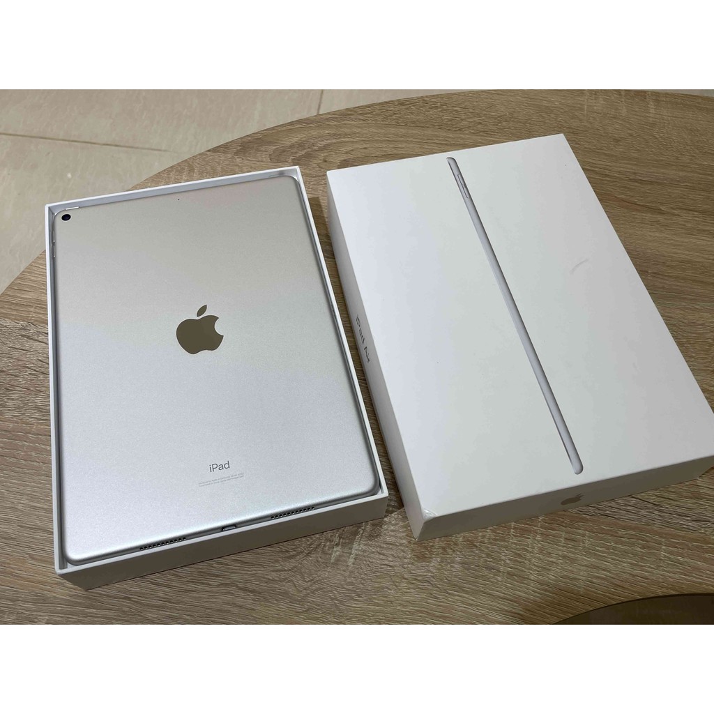 iPad Air3 WIfi 64G 銀色 只要10500 !!!