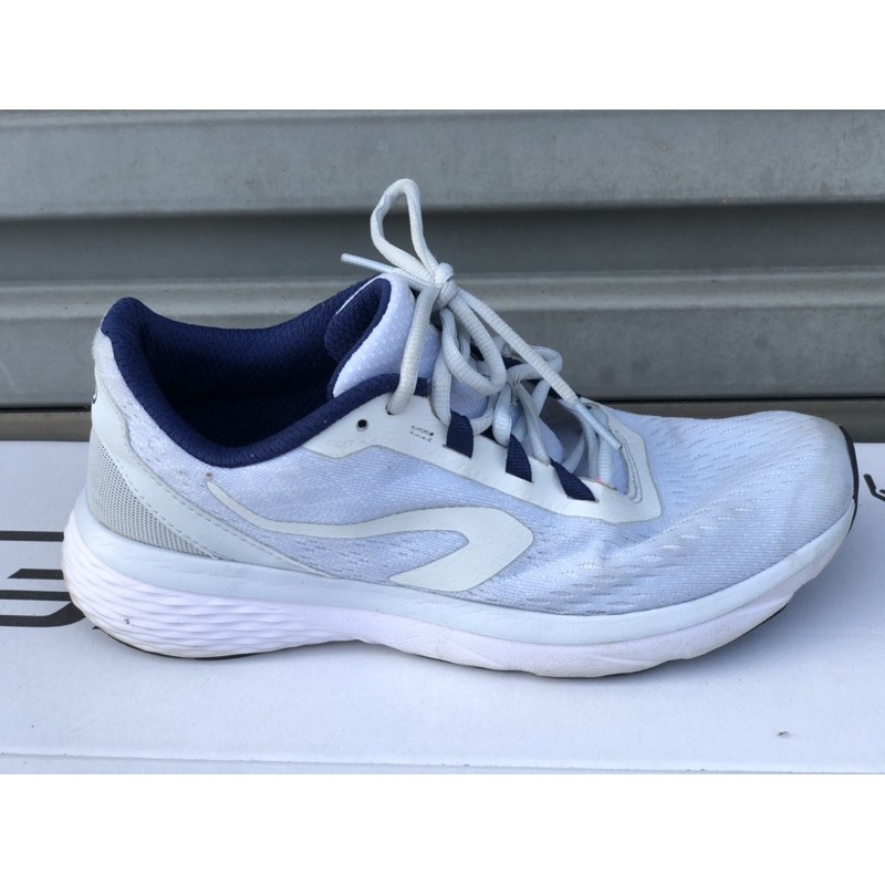 二手運動鞋24 5cm 布鞋 好穿舒適跑步鞋 蝦皮購物