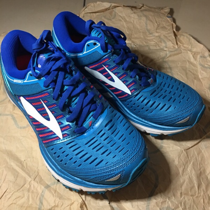 Brooks 美國專業運動跑鞋 避震緩衝型 Transcend5