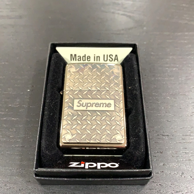 Moist Supreme Diamond Plate Zippo 打火機 蝦皮購物