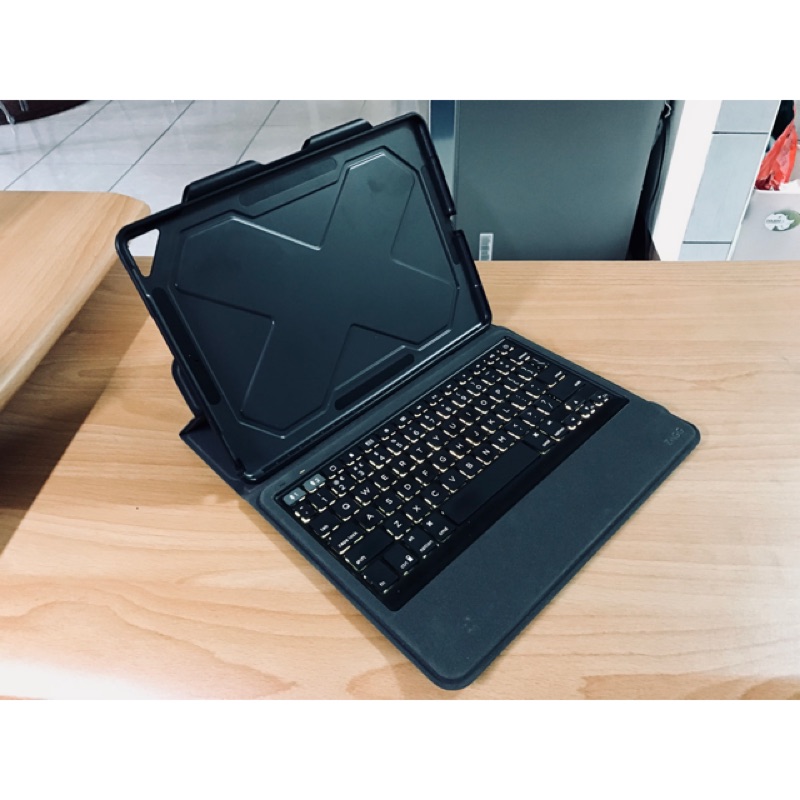 美國品牌 二手 ZAGG Rugged Messenger 鍵盤殼 for iPad Pro 10.5