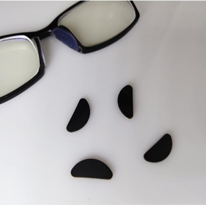 【矽膠鼻墊-平面式】背膠式矽膠鼻托 偏光太陽眼鏡零件 偏光眼鏡零件 藍光眼鏡配件 3C眼鏡配件 (下單1件會出1對)