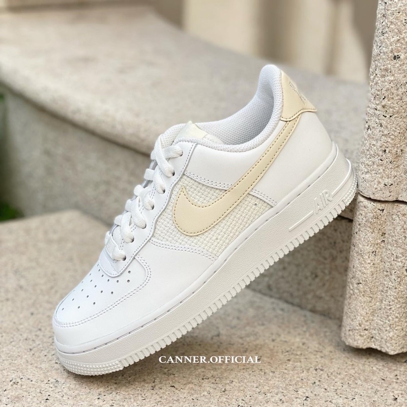 罐頭選貨🥫零碼 NIKE AIR FORCE 1 07 LOW 奶油白 針織 女鞋 小香風 DJ9945-100