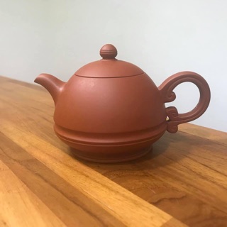 ［Chengyuan***]正港 早期 鶯歌壺♦️鶯歌製 玉笠壺容量：約220cc ｛底款：弘祥製陶