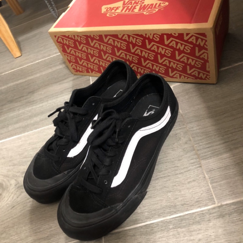 vans ultracush style 36