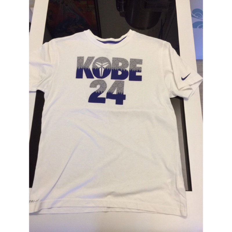 Nike Kobe T恤 尺寸：L 二手