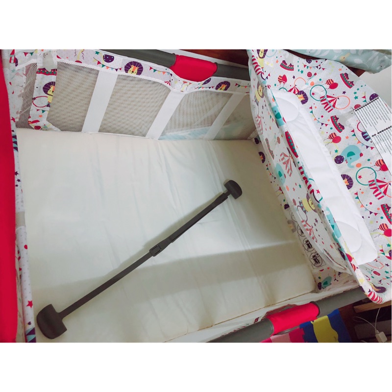 二手/嬰兒床/Graco/遊戲床/尿布台