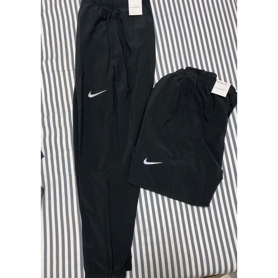 Nike Essential 男款梭織跑步長褲 BV4834-010