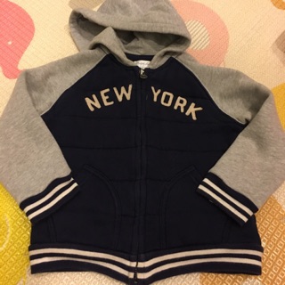 RL外套24m有點厚度Polo Ralph Lauren 24m外套很乾淨九成新，原價1180