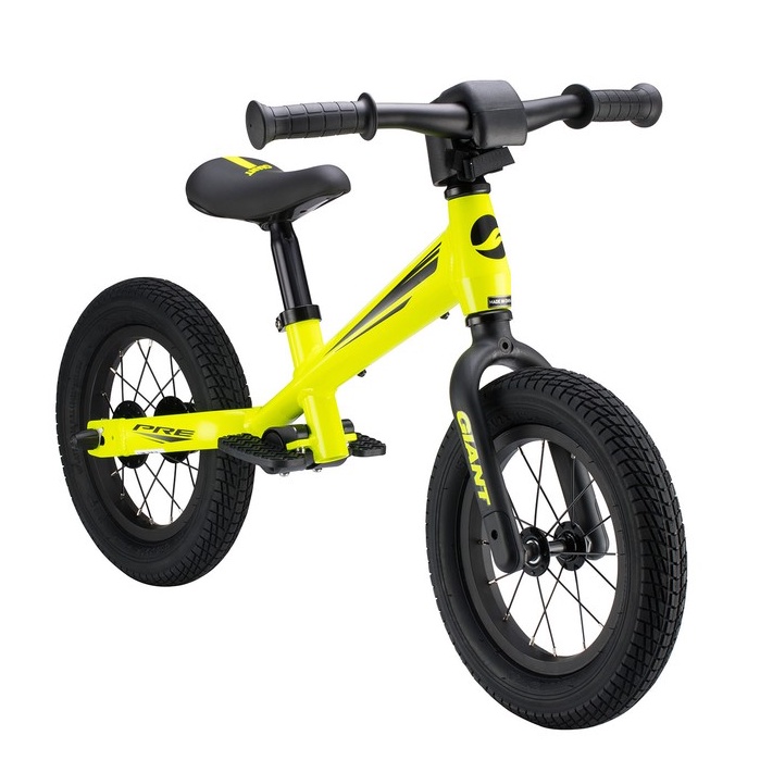 【樂活式單車館】GIANT 捷安特 競速型 PushBike - 滑步車 (螢光綠) 有內胎充氣輪