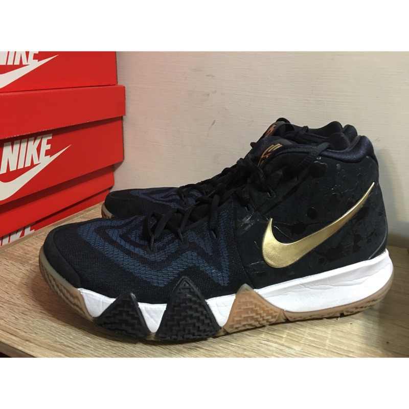 Nike kyrie Irving 4 藍金