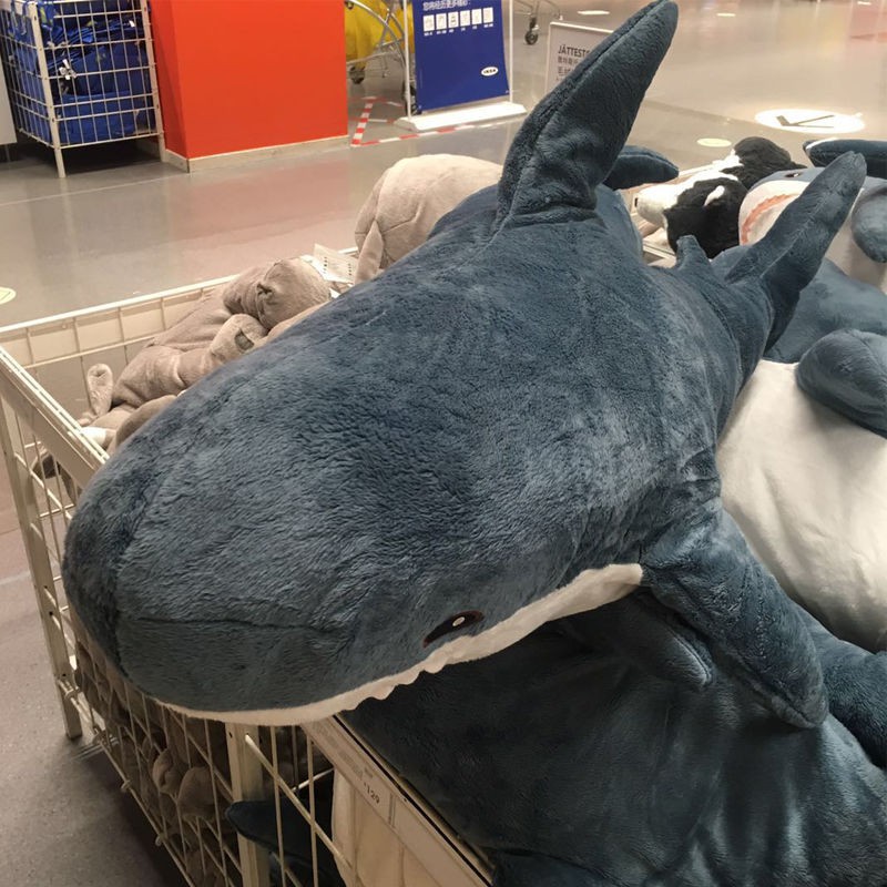 【快速發貨】王源同款宜家IKEA大鯊魚抱枕公仔毛絨玩具玩偶可愛娃娃生日禮物女