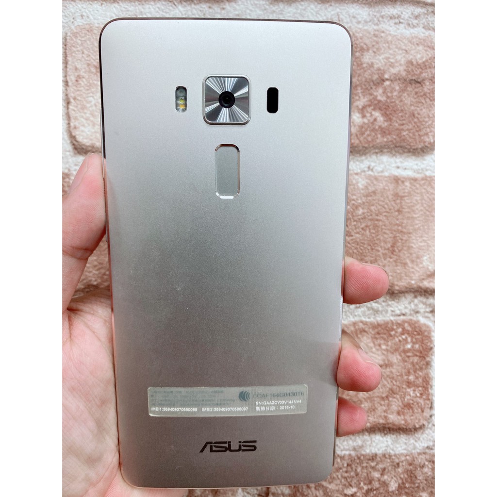 直購價 2 500元 Asus Zenfone 3 Deluxe Zs570kl 32gb 二手機 中古機 9成新 蝦皮購物