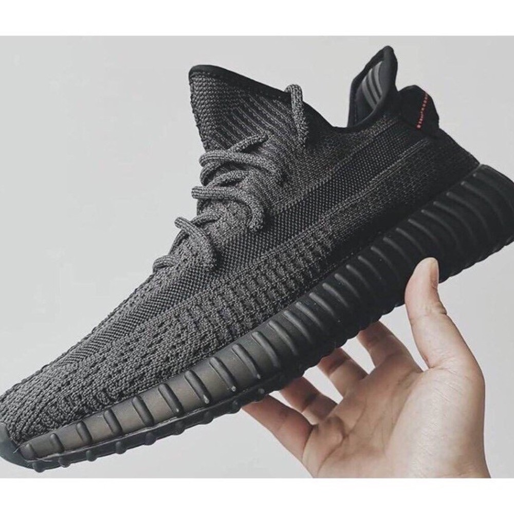 【我塑我形】ADIDAS YEEZY 350 V2 TRIPLE BLACK 黑天使 黑魂 限量款 FU9006