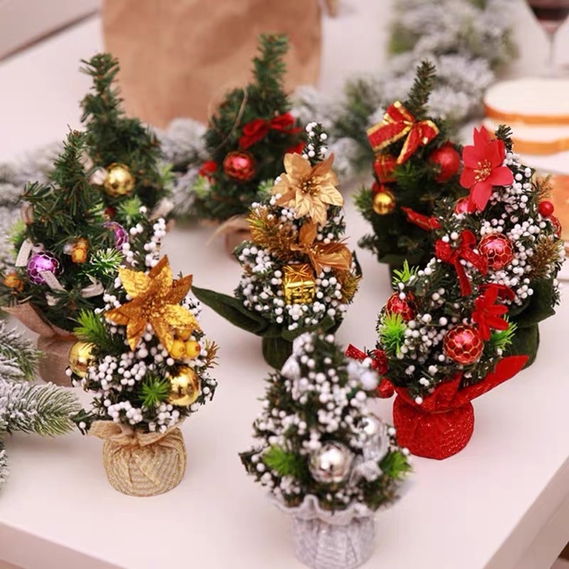小聖誕樹🎄桌上型迷你擺設