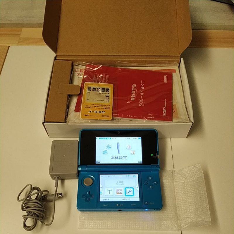 藍色極美 無記憶卡任天堂n3ds 二手完整盒裝充電操作都正常 蝦皮購物