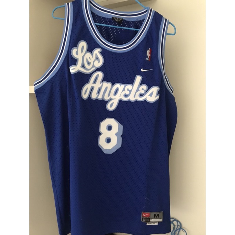 NIKE Kobe 洛杉磯湖人隊 草寫藍 8號 復古 電繡球衣 NBA Swingman 籃球 二手正品 絕版 好萊塢