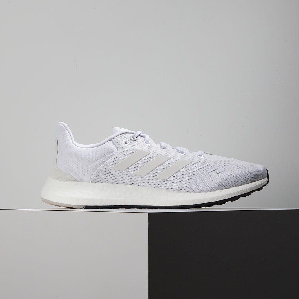 Adidas PUREBOOST 21 男 白 運動 輕量 透氣 避震 慢跑鞋 GY5094