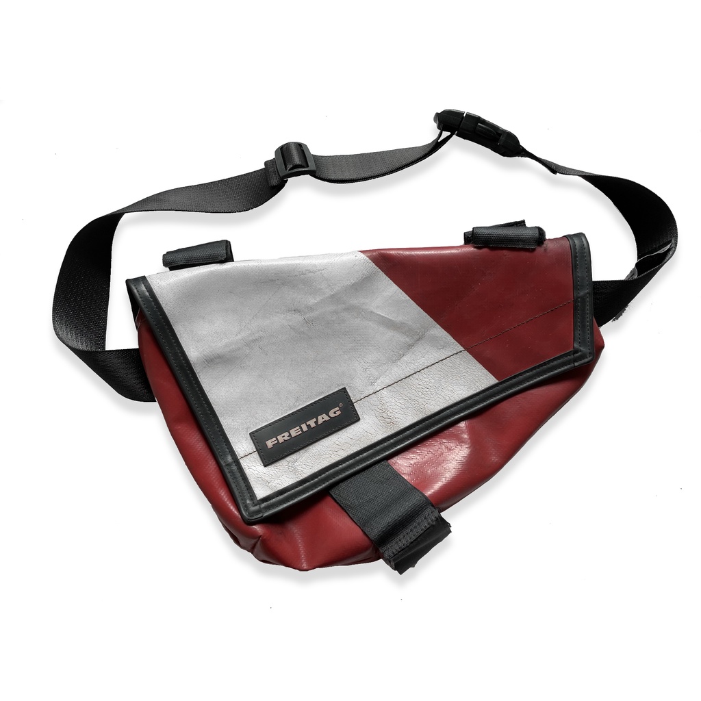 【ラッピング不可】 FREITAG RIDER KNIGHT F31 - ショルダーバッグ