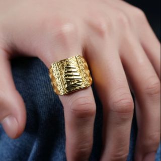 男性魅力 高貴不貴 霸氣開運 一帆風順拉絲造型金戒指》婚禮喜慶/新人配戴/生日禮物/情人禮物