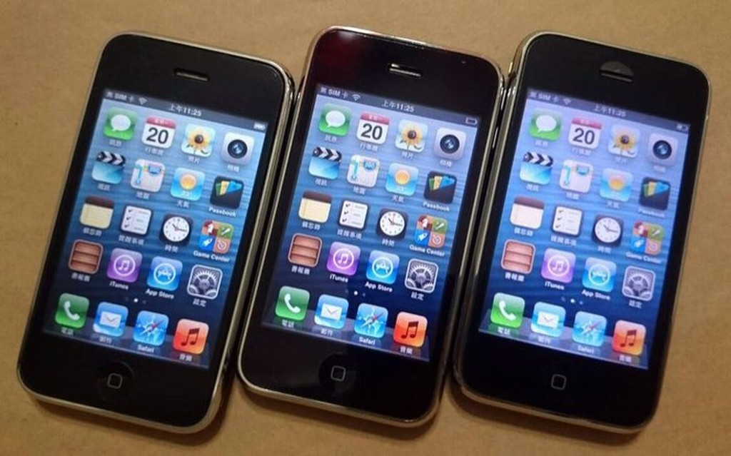 ☆手機寶藏點☆ iPhone 3GS 16G   白色 《附全新旅充》A1303 功能正常 優惠免運 z19