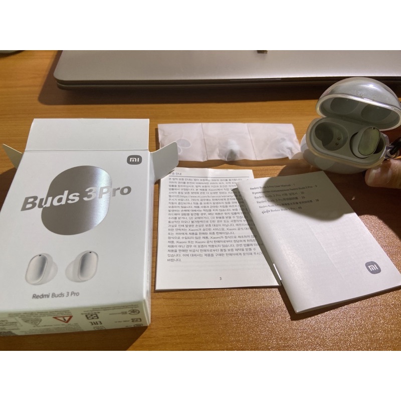 Redmi Buds3Pro 紅米降噪藍芽耳機  附保護殼（二手） 冰晶灰