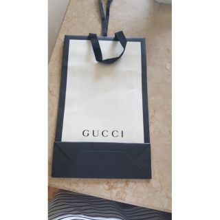Gucci,MCM,LV,BURBERRY,多樣手提袋，禮盒，緞帶