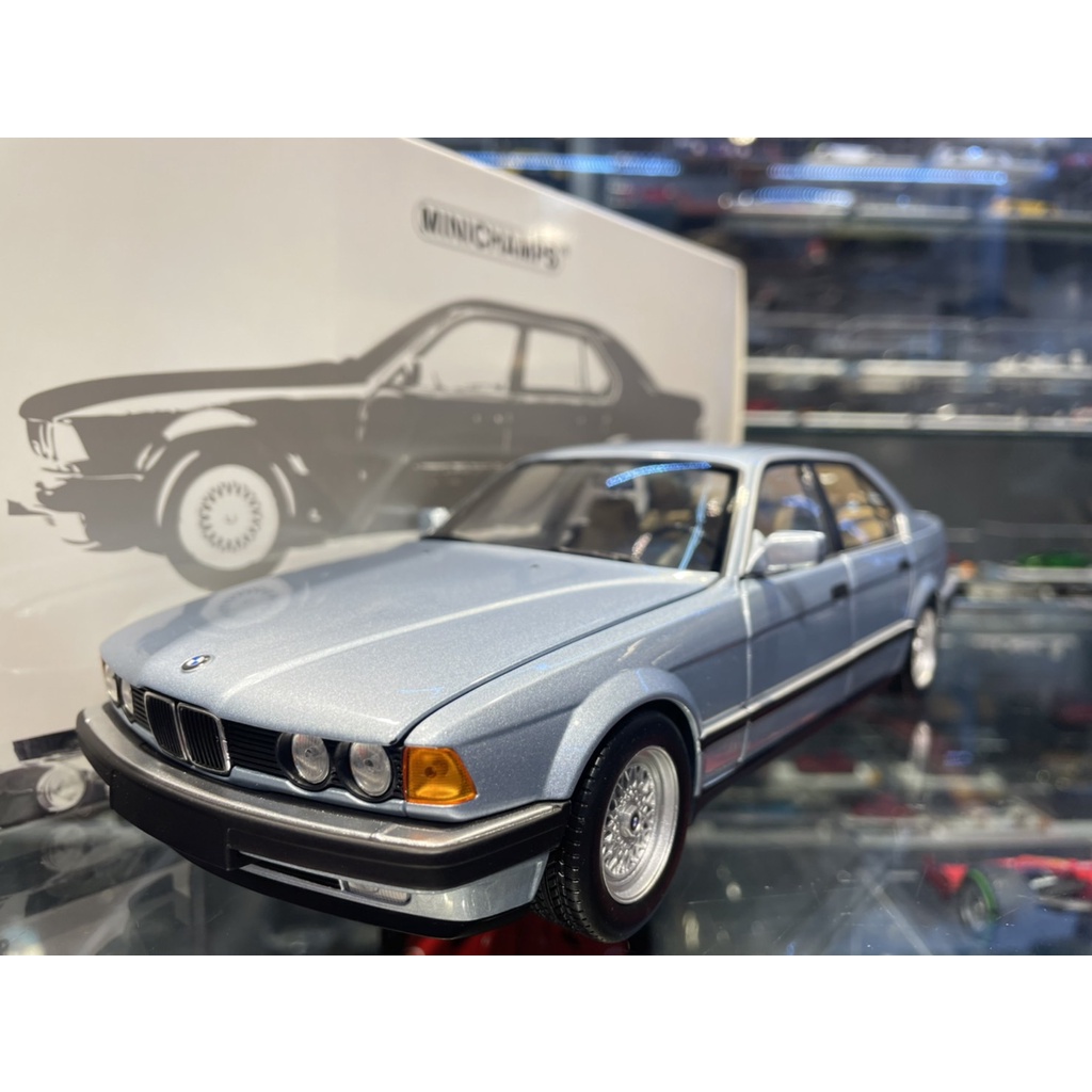 吉華科技@ 1/18 Minichamps 100023008 BMW 730i (E32) 1986 金屬藍