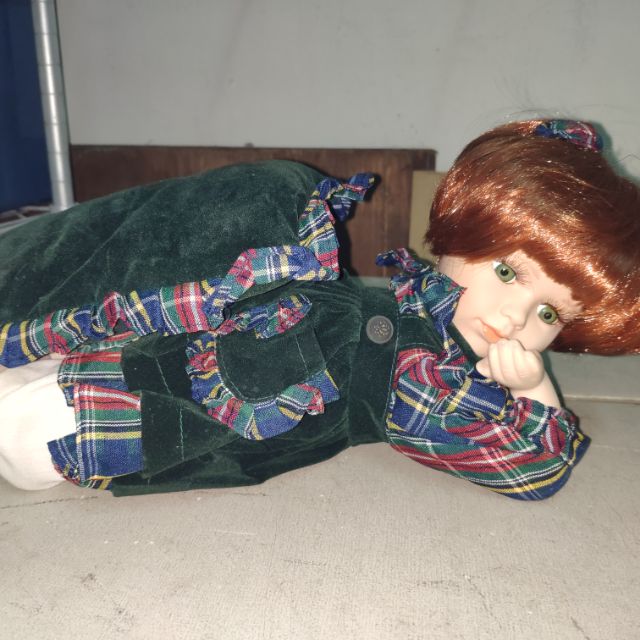 精美陶瓷洋娃娃約30cm（搬家大出清）