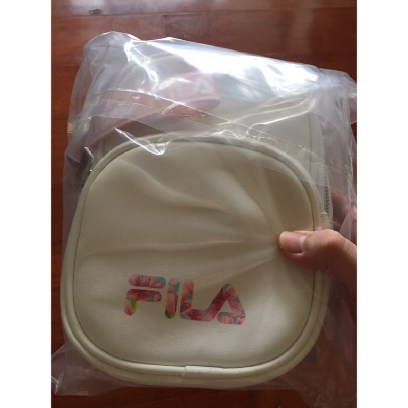 7-11 限量 FILA 後背包 櫻花白 711