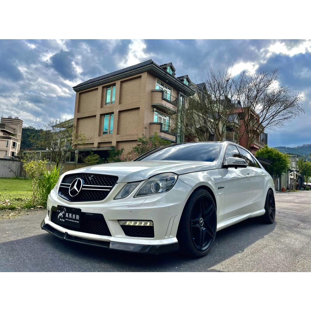 Mercedes-Benz E-Class Sedan AMG E63 2010款 手自排 6.0L以上