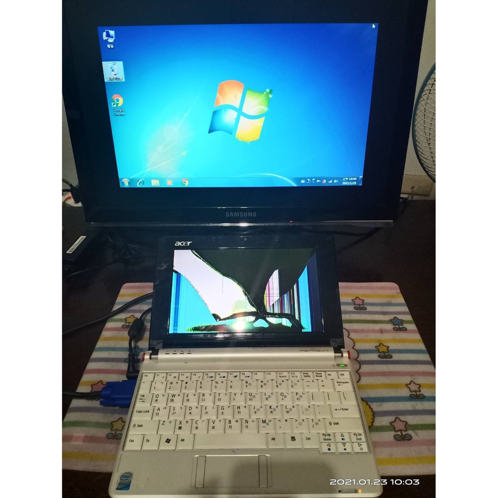 Acer Aspire One ZG5 8.9吋螢幕故障小筆電