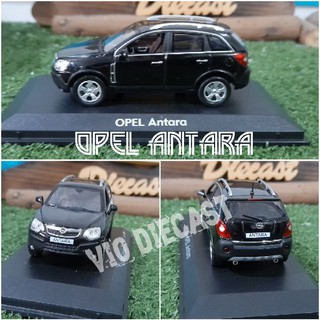 Captiva 記錄器之間的壓鑄微型歐寶 1:43 比例