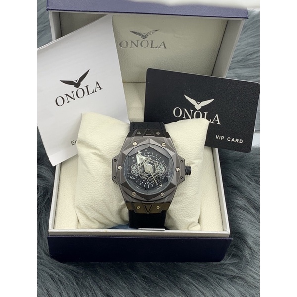 ONOLA 特殊菱形切割鏡面腕錶