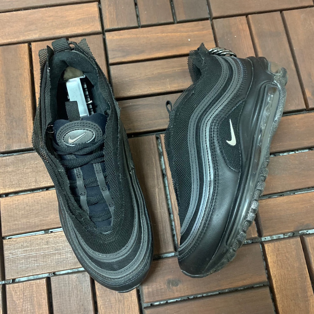 二手便宜出清！NIKE AIR MAX 97 LX MAX97 全黑 黑魂 女 休閒鞋 氣墊鞋 CV9552-001