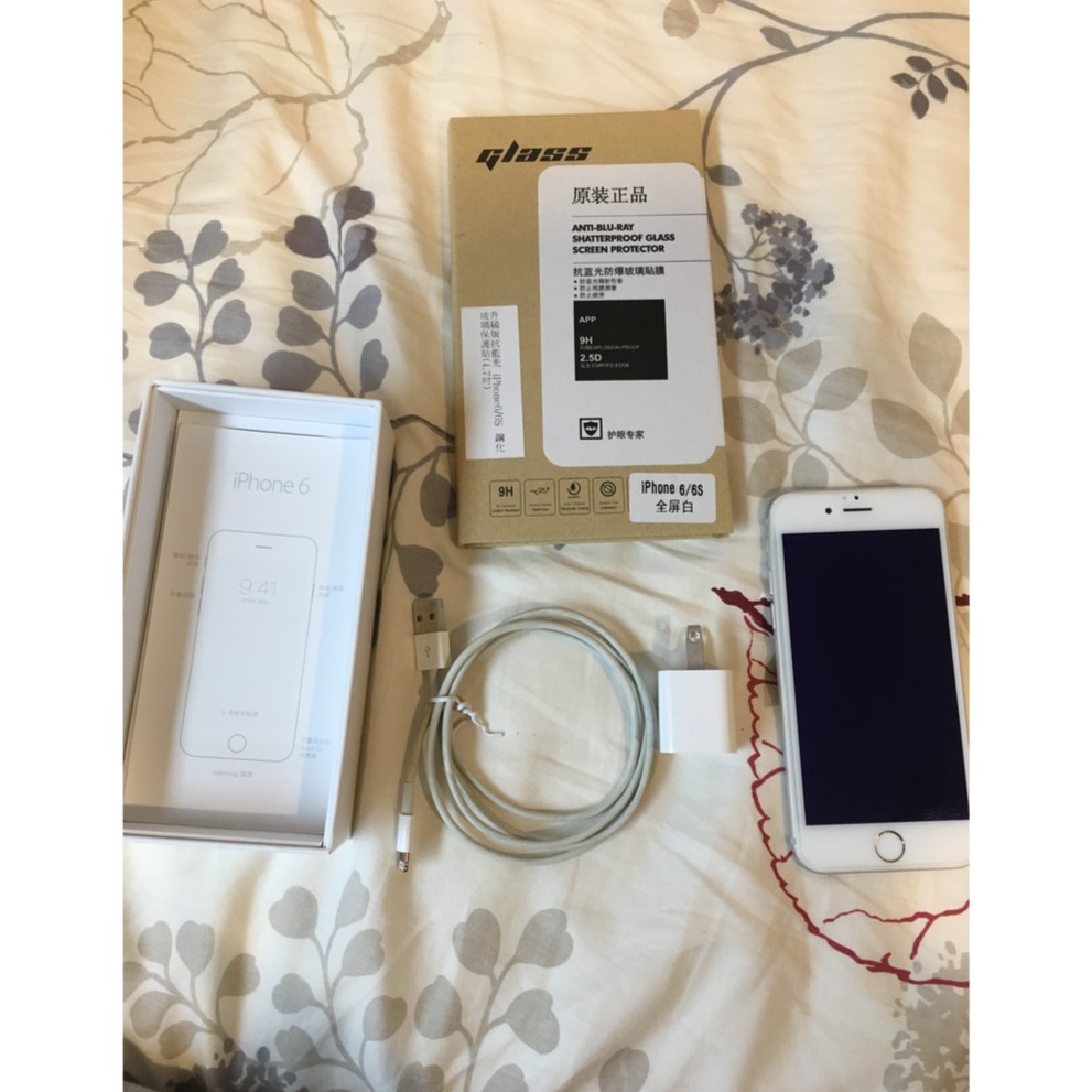 [二手] iphone6 64G 銀色 加贈全新玻璃保護貼