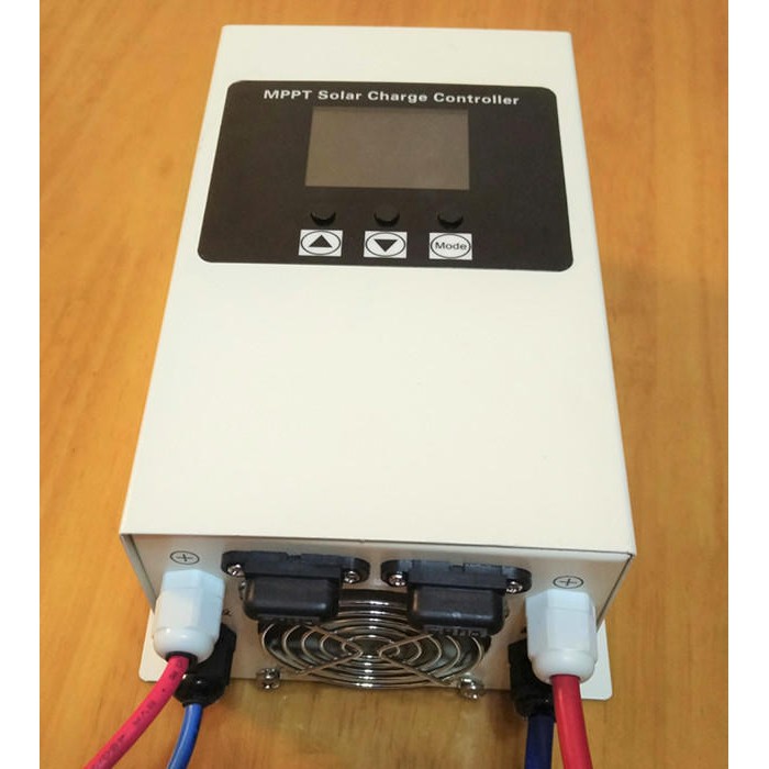 MPPT太陽能控制器 光伏充電器12V24V48V96V 鋰電/蓄電池 多種規格可選
