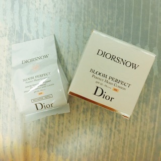 Dior (粉蕊）雪晶靈光感氣墊粉餅補充粉蕊SPF50 PA+++