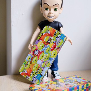 《玩具總動員》🇯🇵日本商品 經典角色滿版鐵盒 筆盒 收納盒 三眼怪 收藏 日本製 日落小物 生日禮物