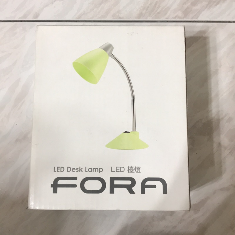 全新 Fora LED檯燈