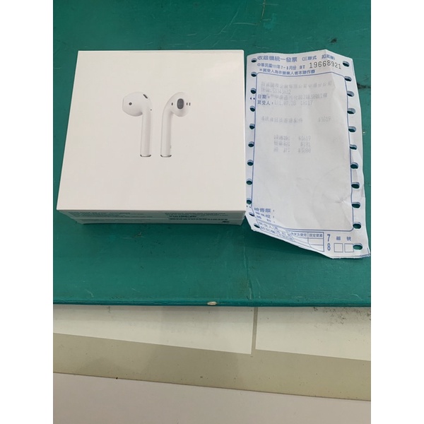 Apple AirPods第二代 （蘋果公司貨）自售。111.07.28買的。airpods2（誠可小議）