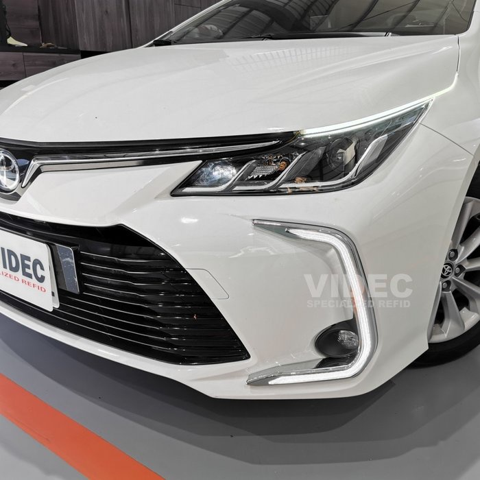 宏業車坊工作室  2019 ALTIS 12代 專用款 DRL 日行燈 霧燈框 DRL 晝行燈 方向燈 雙色