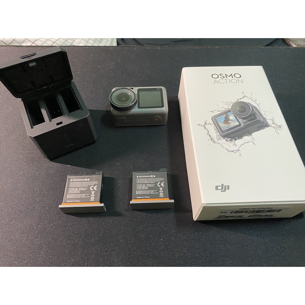 DJI OSMO ACTION運動攝影機 （含兩個副廠電池+充電盒）