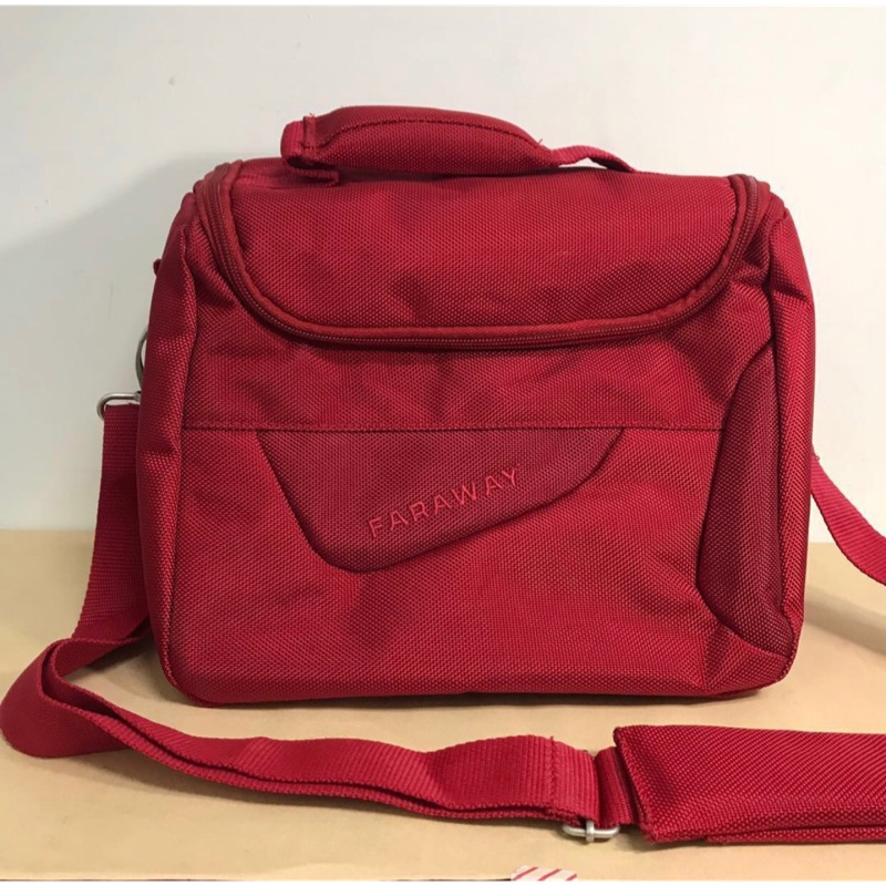 紅色掀蓋包 精密儀器袋 大容量包包 側背包 斜背包