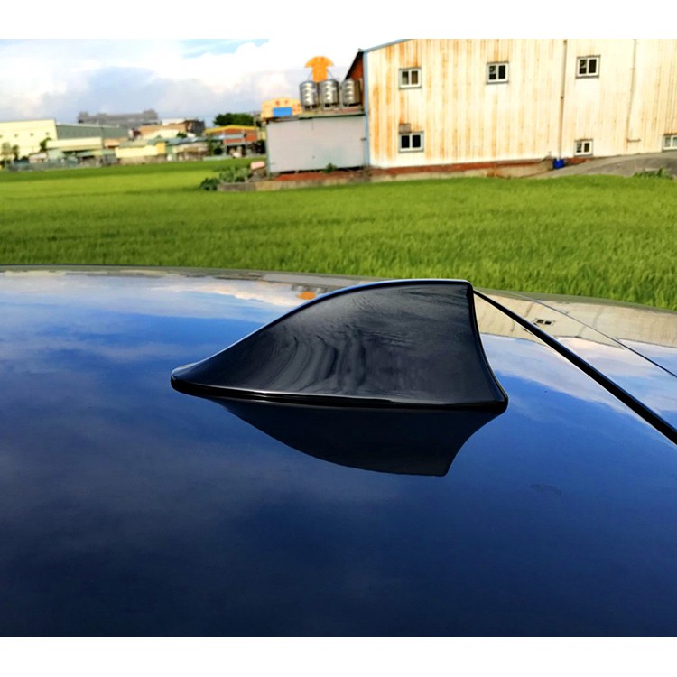 圓夢工廠 Mazda 3 馬自達 3 2010~2013 車頂 改裝 鯊魚鰭天線造型飾貼 烤漆黑 銀 白 水轉印碳纖紋
