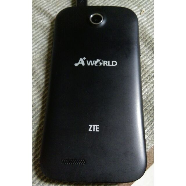 5吋雙卡A+World CG503 (ZTE Q301C) 5吋四核心智慧型手機
