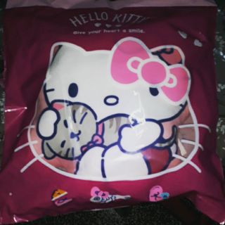 Hello Kitty造型抱枕