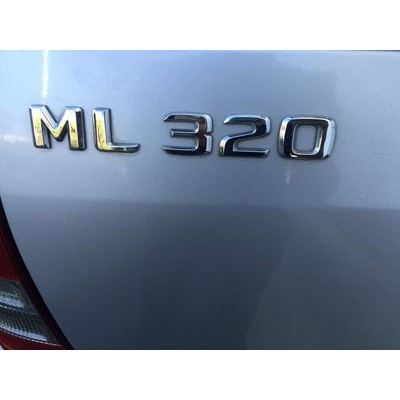 賓士 Benz 2005~2008 " ML320 " 後車廂鍍鉻字貼 同原廠款式 高度28mm