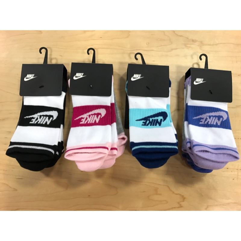 Nike 襪子短襪一組三入 黑色Sx5446901 粉紅色Sx5446912藍色Sx5446903紫色Sx5446918