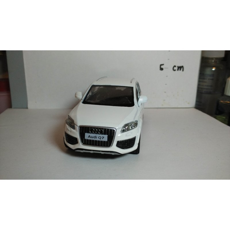 1：36 Audi 奧迪Q7 模型車 迴力車 1：36 白